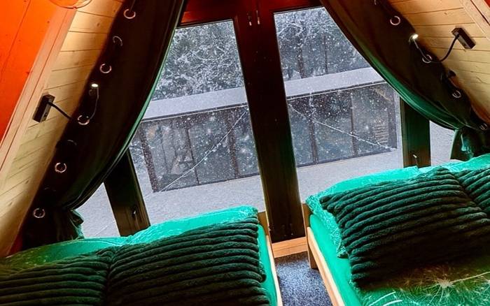 Eldugott házikó PARADiSE