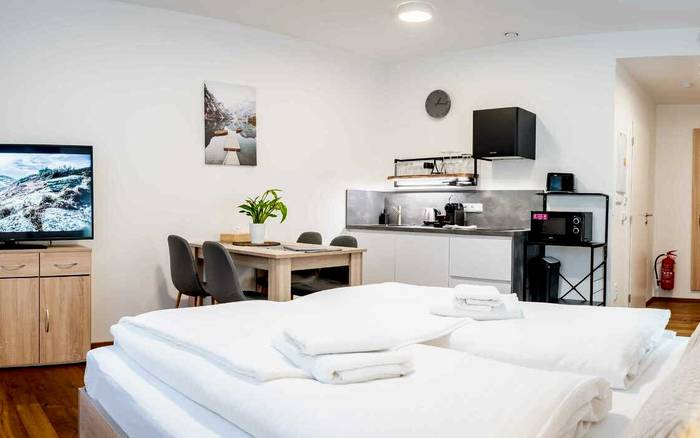 1.10 Dvoulůžkové studio s dětskou postýlkou