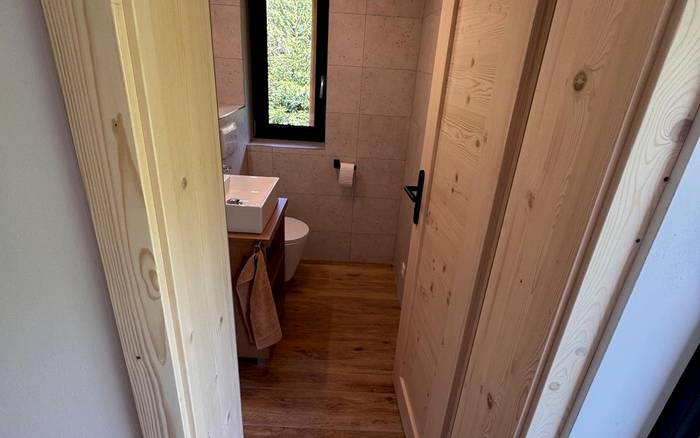 WC s umývadlom prízemie