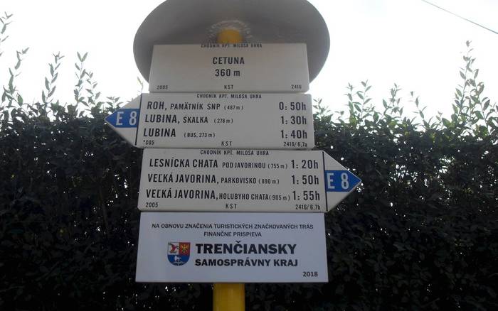Хатина Бзінце під Явориною
