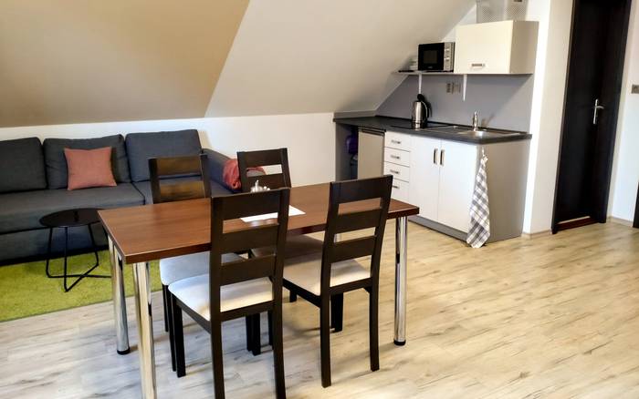 Čtyřlůžkový apartmán s možností přistýlky v patře