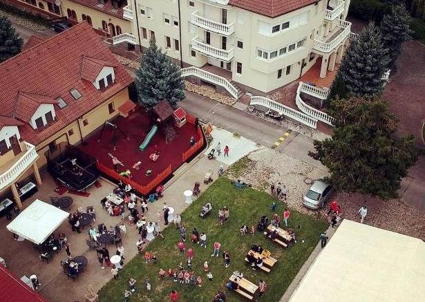 Exteriér
