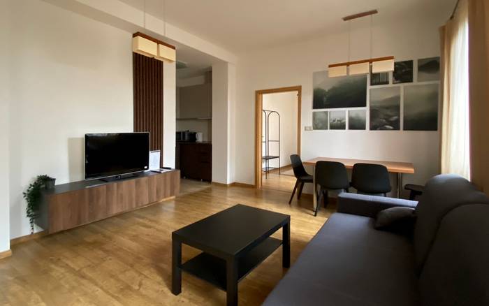 Apartmán s výhľadom na les, prízemie