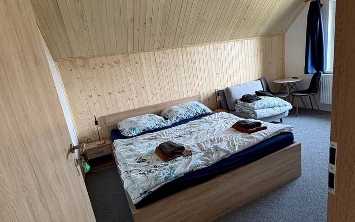Väčšia izba na poschodí