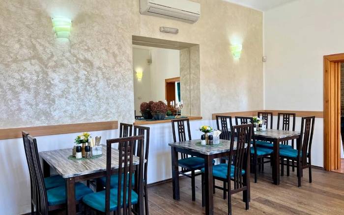 Restaurace