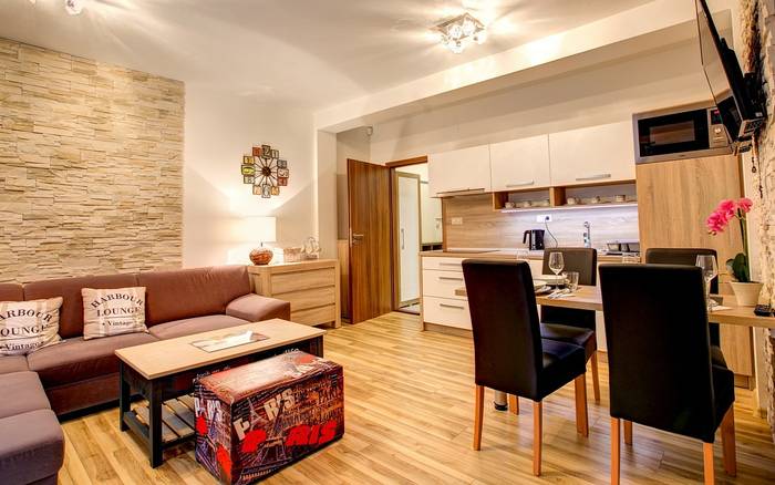 Mezonetový apartmán BIG FAMILY s dvoma balkónmi [6+2]
