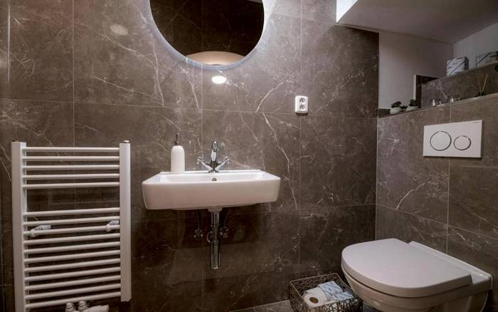 Izba Deluxe s manželskou posteľou