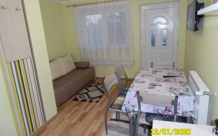 4-lôžkový apartmán s oddelenou spálňou