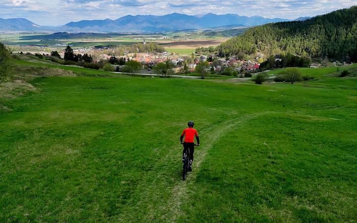 Horská cyklistika nad Necpalmi