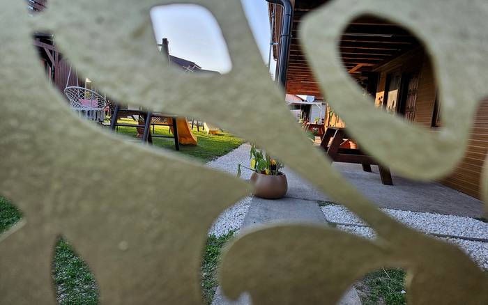 Okolie Henrieta a Henrieta 2