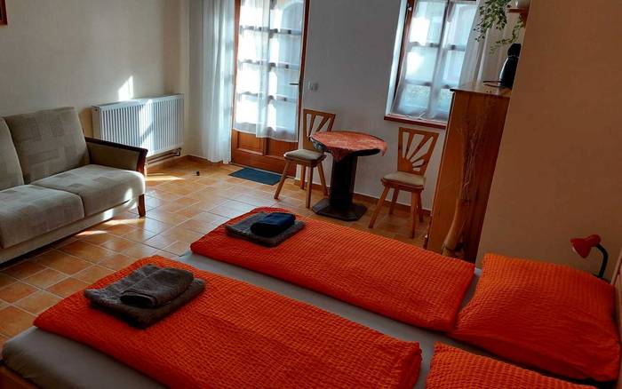 1- Dvoulůžkový pokoj