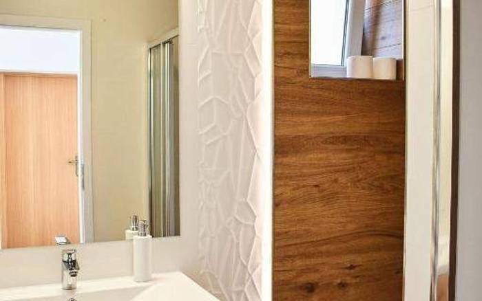 Apartmán s 2 spálňami a výhľadom na vodu