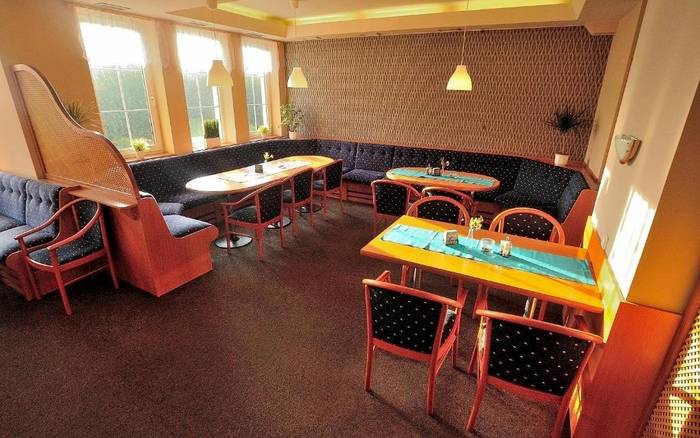 Restaurace