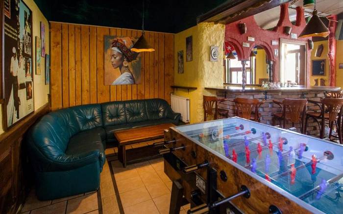 Bar