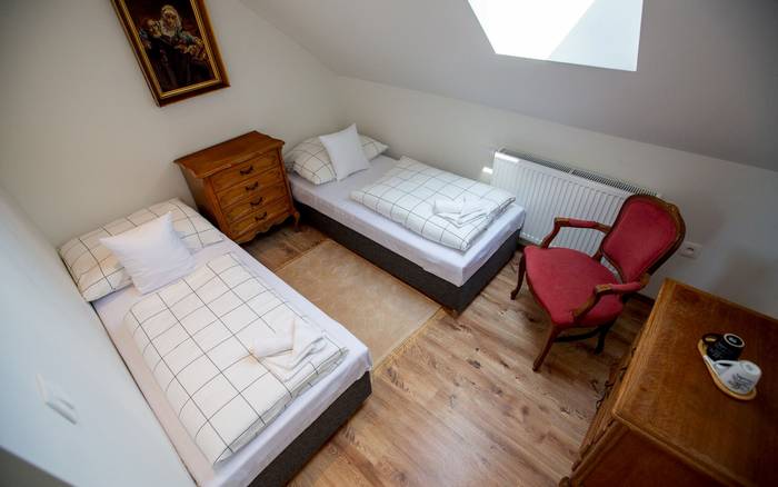 Room B 104