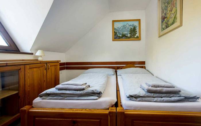 Štvorlôžková izba s 2 spálňami č.2,6