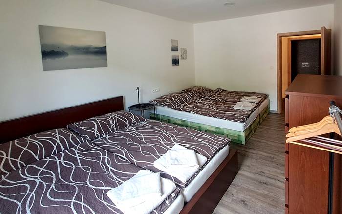 Apartmán B - 1 patro- 2l pokoj s přistýlkami