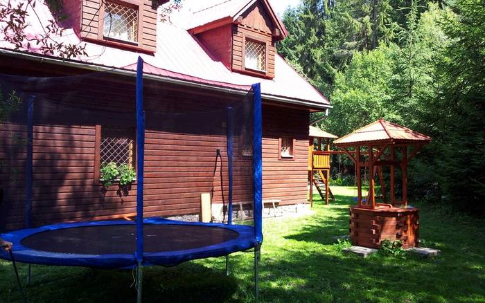 Trampolína