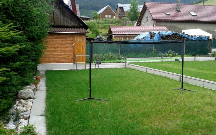 ihrisko pre loptové hry . volejbal, badbinton, futbal