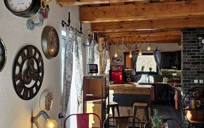 Tri chalúpky na Mýte