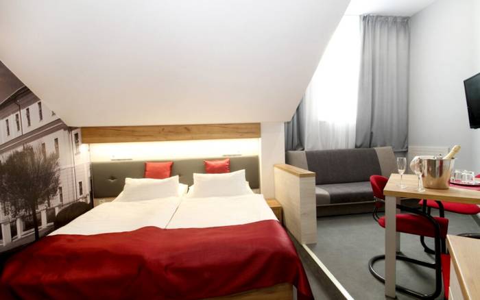 Apartmá pro dvě osoby DELUXE s přistýlkou