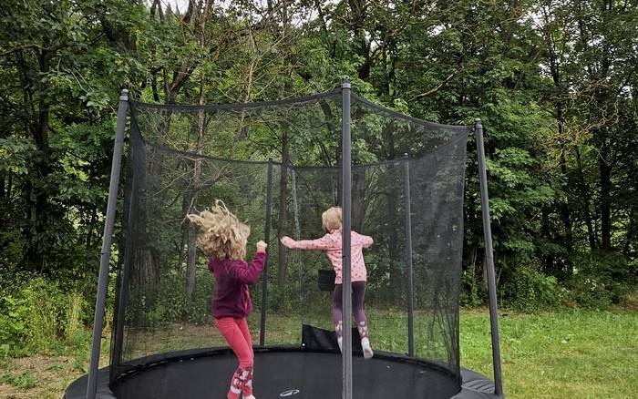 trampolína