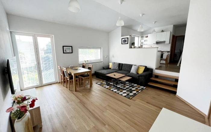 Apartmán na poschodí