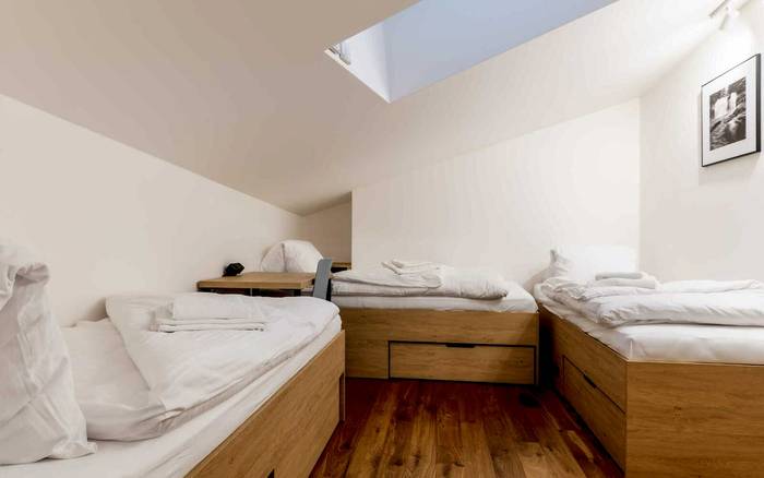 3.19 Rodinný Mezonetový apartmán se 2 ložnicemi a balkonem