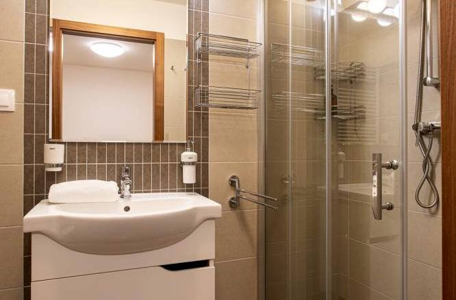 Apartmán Deluxe s kuchyňkou, terasou a balkonem pro 6 osob