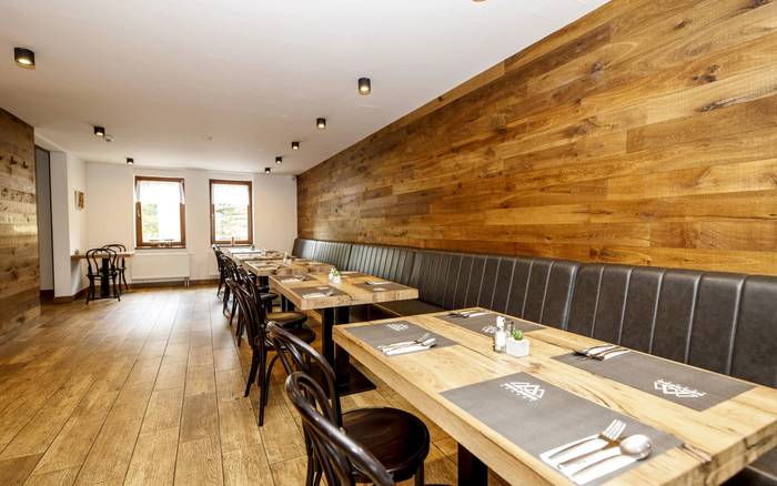 Restaurace