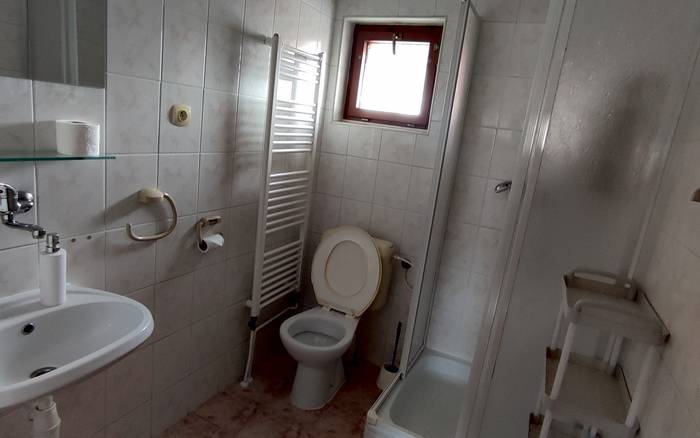 Kúpeľňa v štúdiu v dome 2