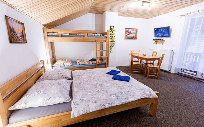 Apartmán s balkónom