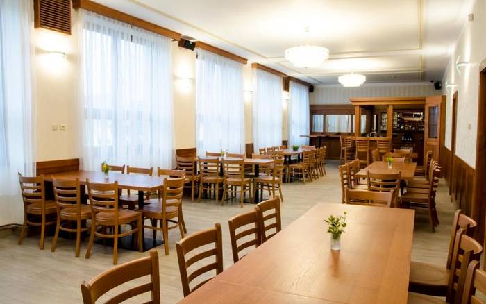 Restaurace