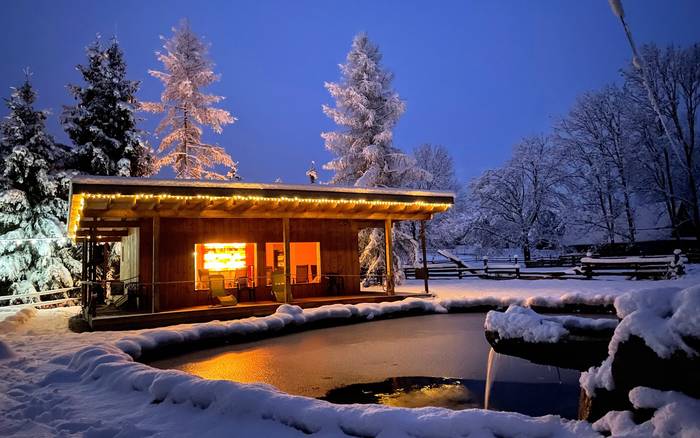 Chata HolidayRaj s wellnessom pri Bešeňovej