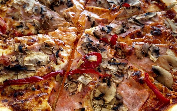 PIZZA