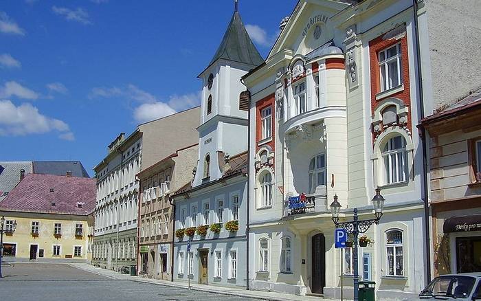 Králíky, město sněhu, pevností i krásných rozhledů