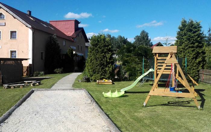 Hřiště