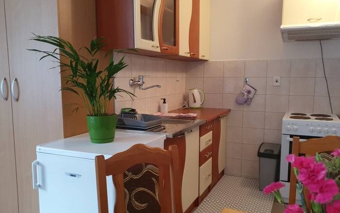 Dvojlôžkový apartmán so súkromným vchodom