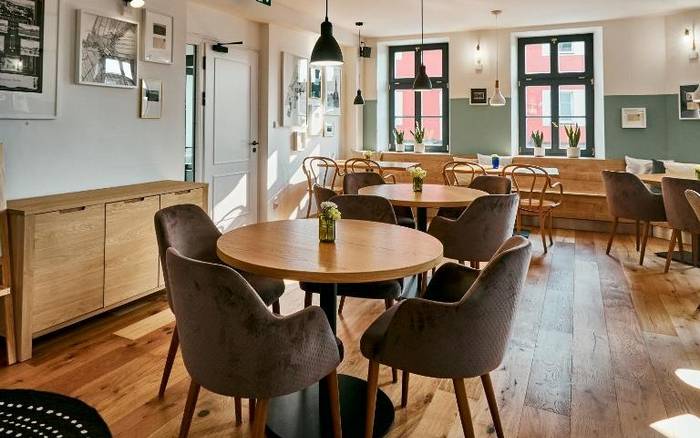 Restaurace