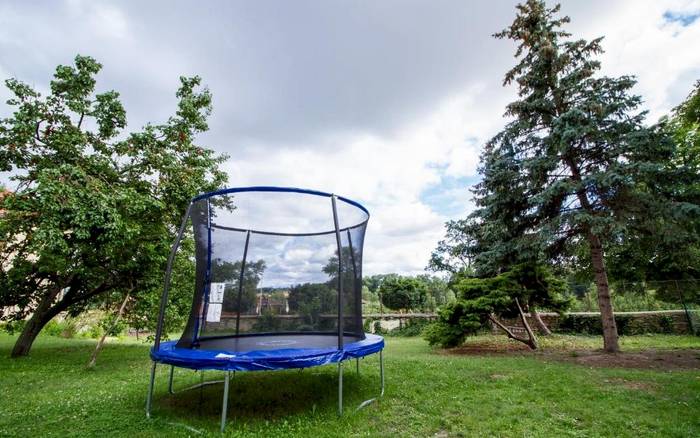 Trampolína