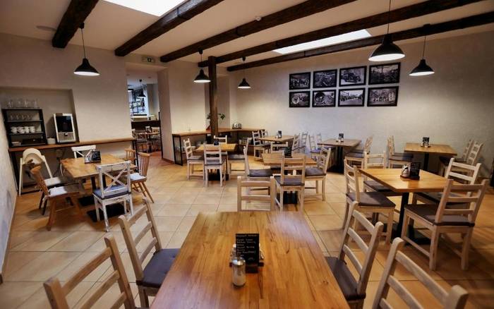 Restaurace