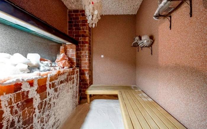 Filip Wellness Apartman, beltéri medence