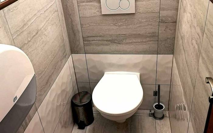 Pokoj Privat Twin se společnou koupelnou