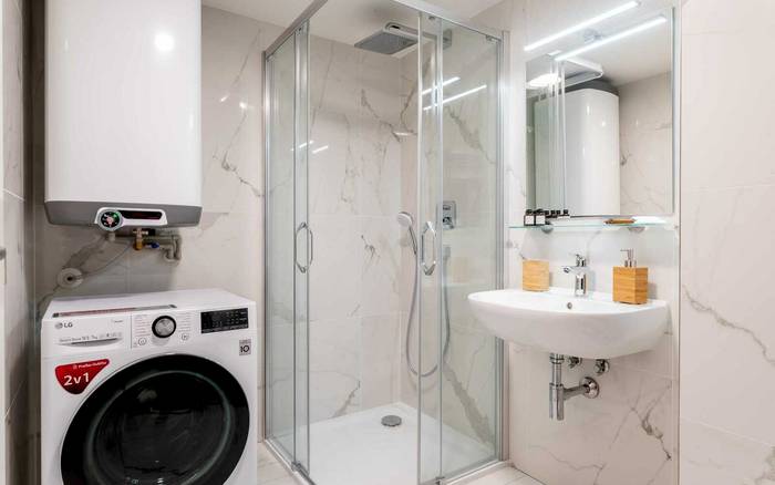 2.05 Slunný jednopokojový apartmán s balkonem