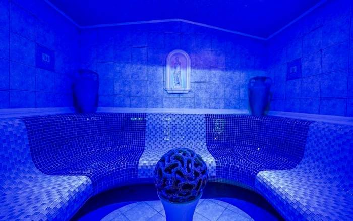 Filip Wellness Apartman, beltéri medence