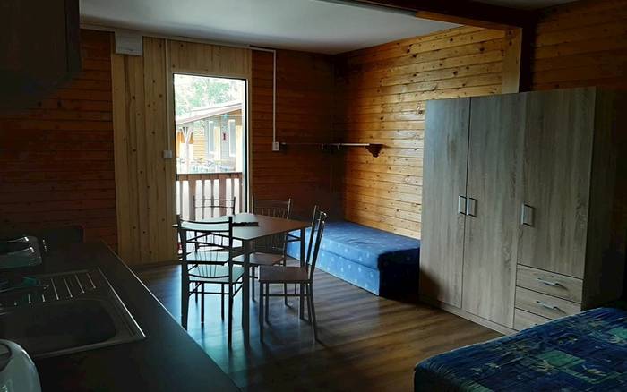 Väčšie štvorlôžkové štúdio s prístelkou