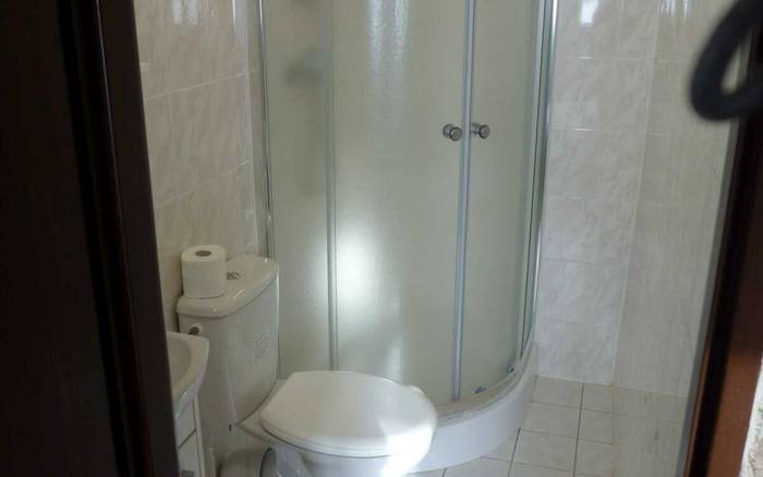 Dvoulůžkový pokoj s manželskou postelí