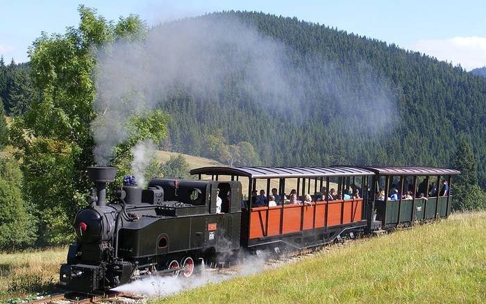 Oravská lesná železnica - 57 km od chaty