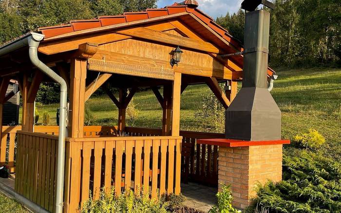 Pergola s posezením