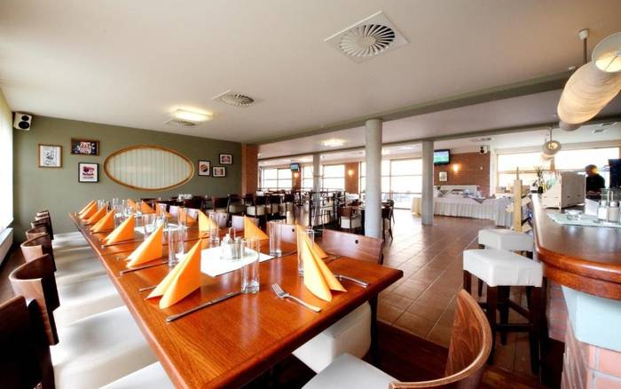 Restaurace